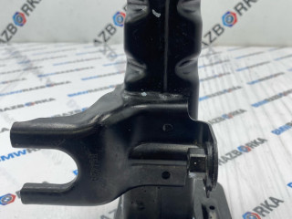 Кронштейн балки Mercedes-Benz V-Класс W447 [рестайлинг] W447 2024, 2.0 л., OM 654.920, дизель, АКПП, черный обсидиан металлик mb 9197, микроавтобус, задний привод, 4476200101, A4476200101