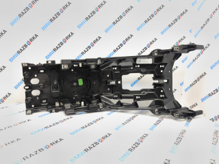 консоль салона Porsche Taycan 1 поколение 2022, электро, универсал, полный привод, правый руль, 9J1863240K