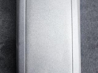 подлокотник BMW 1 серия F40 2023, 1.5 л., B37 C15 A, дизель, skyscraper grau metallic (c4w), хетчбэк 5 дв., передний привод