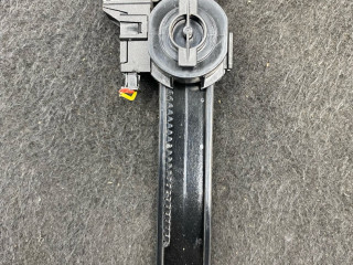 петля бардачка BMW X7 G07 2019, 4.0 л., бензин, АКПП, c27, внедорожник 5 дв., полный привод, 9473658