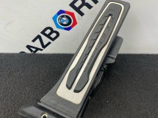 педаль BMW X5 G05 2019, 4.0 л., бензин, АКПП, a300, внедорожник 5 дв., полный привод, 35426871053, 6871053