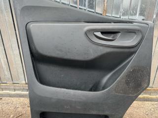 обшивка двери передняя правая Mercedes-Benz Sprinter W907/W910 W907 2020, 2.2 л., OM651 DE22LA, дизель, 6МКПП, 9147, микроавтобус, задний привод, правый руль, A9077201600, 9077201600
