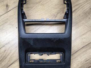 Задняя накладка центрального тоннеля BMW X6 G06 2020, 3.0 л., B57 D30 A, дизель, АКПП, внедорожник 5 дв., полный привод, 9399875