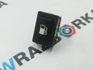 кнопка открытия лючка топливного бака BMW X5 G05 [рестайлинг] G05 2023, 3.0 л., B58B30, бензин, 475, полный привод, 9323414