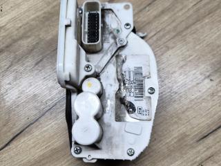 замок двери передней правой BMW i8 I12 2015, 1.5 л., B38 K15 A, гибрид, полный привод