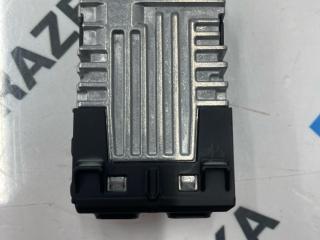 разъем AUX / USB BMW X3 G45 2025, 2.0 л., B48 B20 P, бензин, АКПП, внедорожник 5 дв., полный привод, 5A8D637
