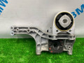 кронштейн двигателя Porsche Taycan 1 поколение 2022, электро, универсал, полный привод, правый руль, 9J1413358A, 9J1413358 - фото №2