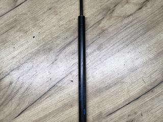 амортизатор пола багажника BMW X6 G06 2020, 3.0 л., B57 D30 A, дизель, АКПП, внедорожник 5 дв., полный привод, 51477491696, 7491696