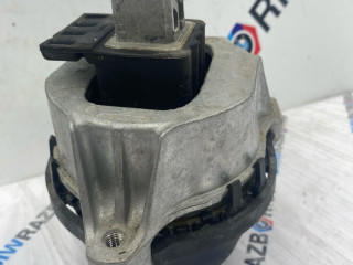 подушка крепления двигателя BMW X5 G05 [рестайлинг] G05 2023, 3.0 л., B58B30, бензин, 475, полный привод, 22116860475, 6860475