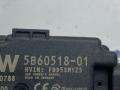 усилитель антенны BMW X5 G05 [рестайлинг] G05 2025, 3.0 л., B57 D30 B, дизель, АКПП, c35, внедорожник 5 дв., полный привод, 5B60518 - фото №3