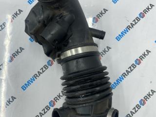 патрубок турбины BMW X5 G05 2021, 3.0 л., бензин, АКПП, с27, внедорожник 5 дв., полный привод, правый руль, 7643302, 13717643302