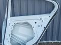 дверь задняя правая BMW i5 G60 2024, электро, АКПП, c4p brooklyn grau metallic, седан, задний привод - фото №3
