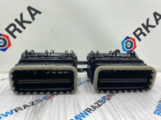 дефлектор обдува салона BMW X5 G05 [рестайлинг] G05 2023, 3.0 л., B58B30, бензин, 475, полный привод, 5A01333