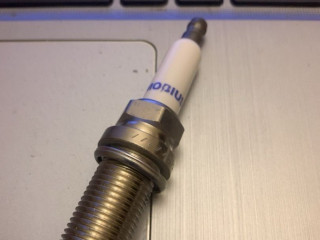 Свеча зажигания BMW 5 серия E60/E61 [рестайлинг] (2007 - 2010), 3.0 л., бензин, 12122158253, 12120032137, 12120035915, 12120032138, 9091901191, MN128362, MA848593, MN128363, 55564748, 12788884, 1214065, 1214527, A1351500118, 12122158253