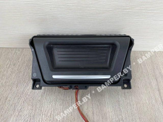 пепельница BMW 5 серия F07/F10/F11 F10 2012, 2.0 л., N47 D20 C, дизель, МКПП, седан, 9171558