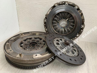 маховик BMW 5 серия F07/F10/F11 F10 2012, 2.0 л., N47 D20 C, дизель, МКПП, седан, 21217638349, 7638349, 21217567839, 7567839, 7603846