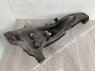 кулак поворотный левый BMW 5 серия F07/F10/F11 F10 2012, 2.0 л., N47 D20 C, дизель, МКПП, седан, 31216775769, 6775769