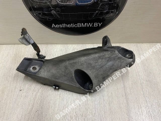 кронштейн двигателя BMW X5 E70 2007, 3.0 л., дизель, АКПП, внедорожник 5 дв., полный привод, 22116772679, 6772679