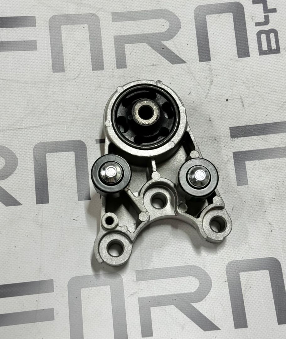 подушка крепления двигателя BYD Dolphin 1 поколение 2024, EM2E-1001700 - фото №1