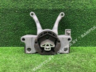 кронштейн КПП BMW 5 серия G30/G31 2017, 3.0 л., гибрид, 22326862578