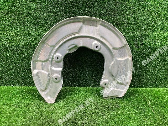 защитный кожух тормозного механизма BMW 5 серия G30/G31 2020, 34206861802 - фото №1