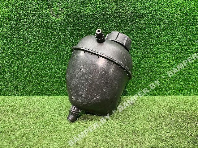 бачок расширительный BMW X3 G01 2018, 17138610661 - фото №1