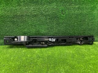 Кронштейн крепления порога BMW 8 серия G14/G15 G16 2020, 4.4 л., N63 B44 C, бензин, АКПП, mineralweiß metallic (a96), седан, 7497694, 51777497694