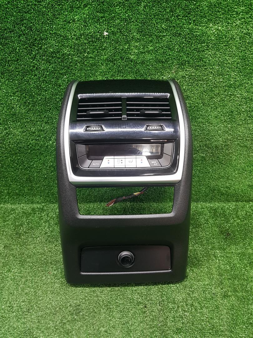 блок управления печки / климат-контроля BMW X5 G05 2020, 3.0 л., B58B30, бензин, АКПП, a96, внедорожник 5 дв., 9462514, 61319462514 - фото №1