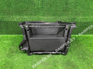 вещевое отделение в багажнике BMW 5 серия G30/G31 2020, 3.0 л., гибрид, 51477378506