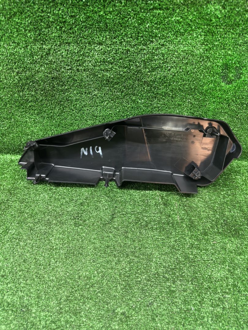 пластик BMW 8 серия G14/G15 G16 2020, 4.4 л., N63 B44 C, бензин, АКПП, mineralweiß metallic (a96), седан, 7935551, 12907935551 - фото №1