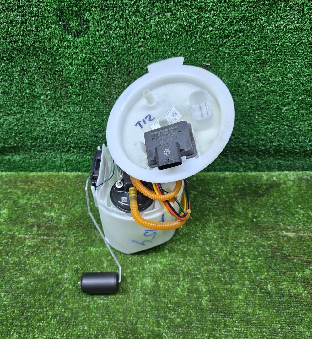 насос топливный BMW X5 G05 2022, 3.0 л., B58B30, бензин, АКПП, 416, внедорожник 5 дв., задний привод, 9468618, 16119468618 - фото №1