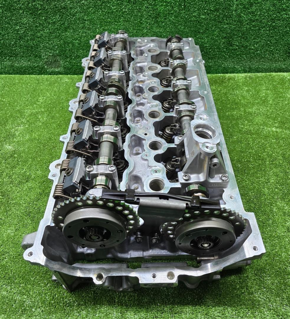 головка блока цилиндров BMW 3 серия G20 2020, 3.0 л., B58B30, бензин, АКПП, black sapphire metallic (475), седан, полный привод, 8664037, 8629906, 11318664037, 11368629906, 8631648, 8629907, 11318631648, 11368629907, 8630463, 11378630463, 7934495, 8693610, 11127934495, 11318693610 - фото №1