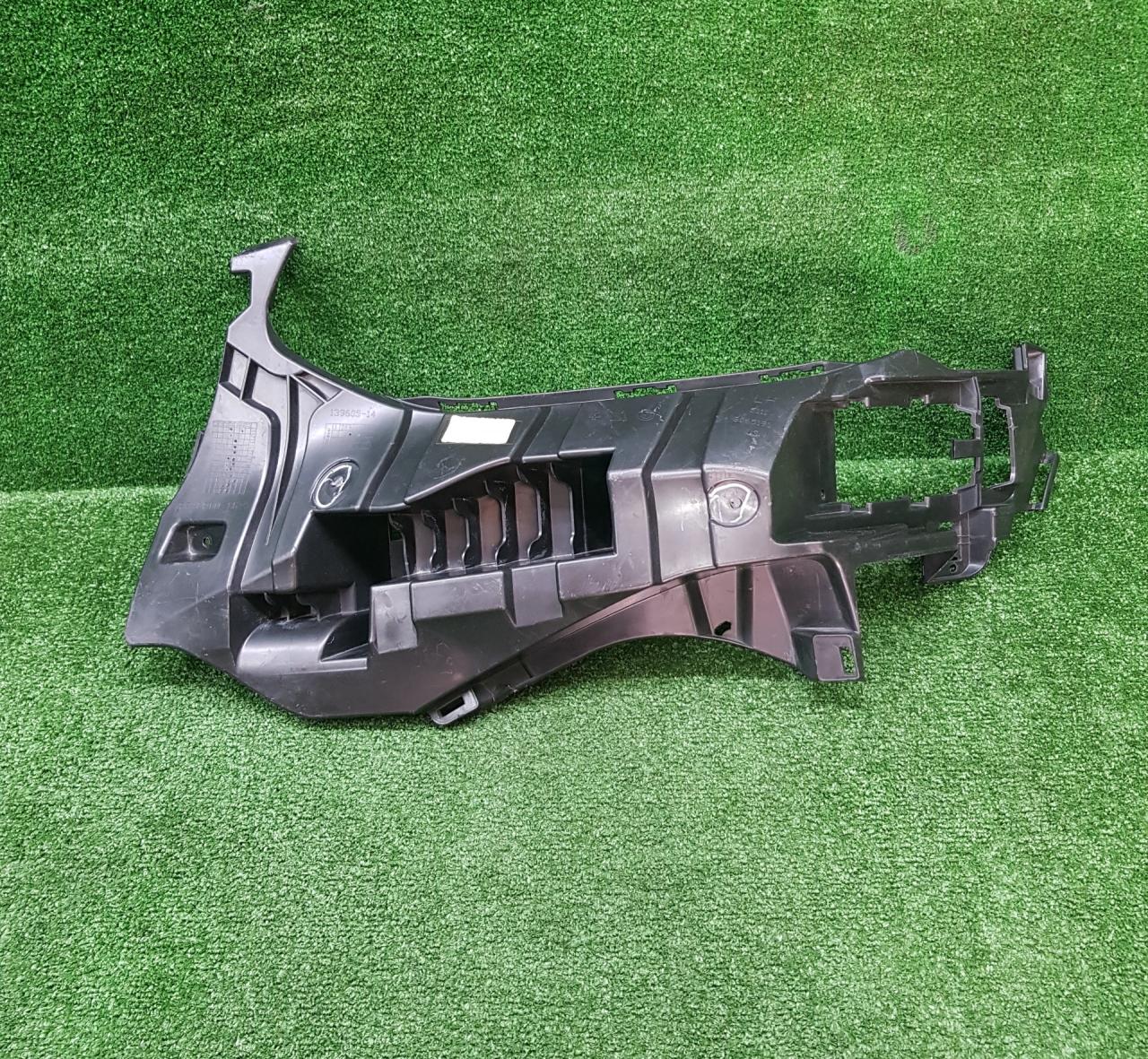 Крепление бампера переднего BMW X3 M F97 2021, 3.0 л., S58B30A, бензин, АКПП, black sapphire metallic (475), внедорожник 5 дв., полный привод, 8065191, 51118065191 - фото №1