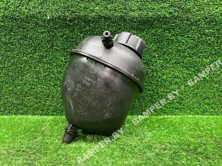 бачок расширительный BMW X5 G05 2019, 17138610661