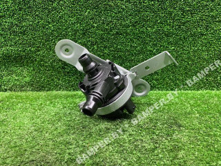 помпа BMW 5 серия G30/G31 2017, 3.0 л., бензин, 0005001486, 64116834917, 64119147359