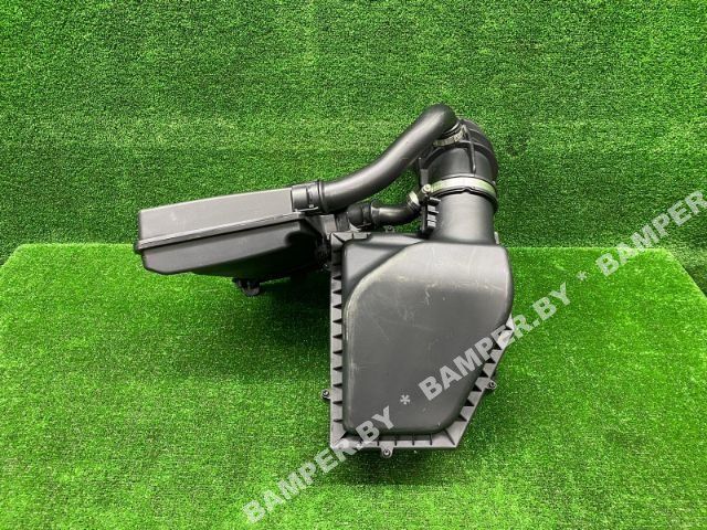 корпус воздушного фильтра BMW X5 G05 2020, 3.0 л., i, бензин, АКПП, внедорожник 5 дв., 13717643301 - фото №1