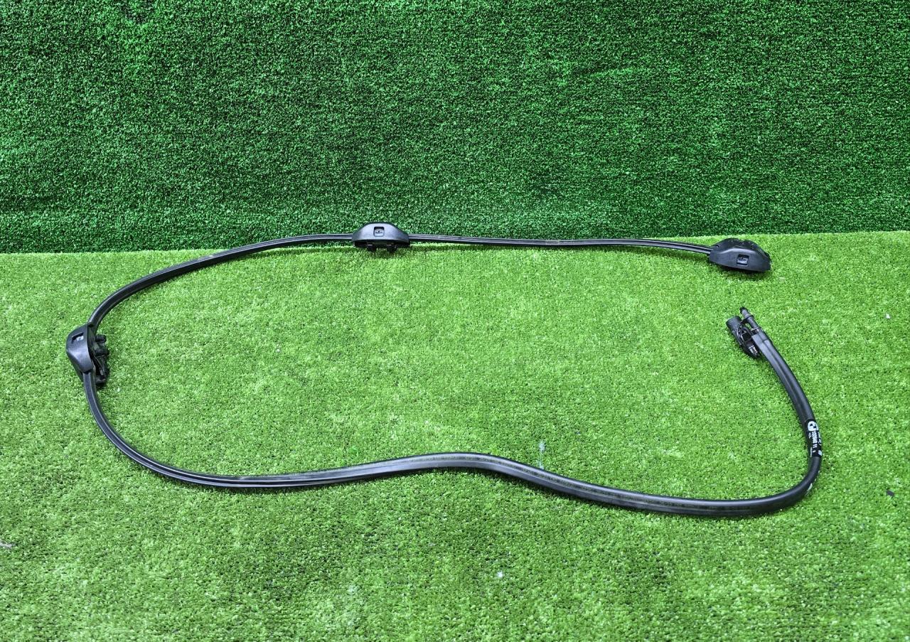 форсунка омывателя лобового стекла BMW X3 M F97 2021, 3.0 л., S58B30A, бензин, АКПП, black sapphire metallic (475), внедорожник 5 дв., полный привод, 7399024, 61667399024 - фото №1