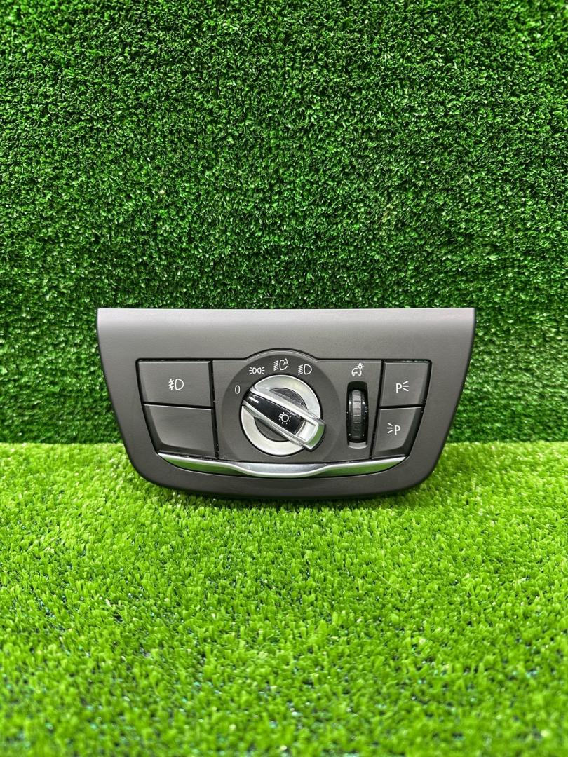 блок управления светом BMW X3 G01 2021, 2.0 л., B46 B20 B, бензин, АКПП, schwarz 2 (668), внедорожник 5 дв., 9472964, 61319472964, LB947296401, 18347910, 947296, N.06560290, 3054967090478, 09HW, EAD358 - фото №1