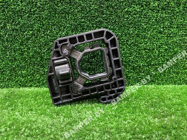 кронштейн радиатора BMW X3 G01 2019, 17118642754 - фото №1