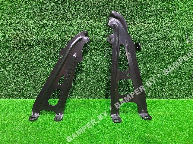 кронштейн (крепление) впускного коллектора BMW 3 серия G20 2019, 11618647980, 11618647981 - фото №1