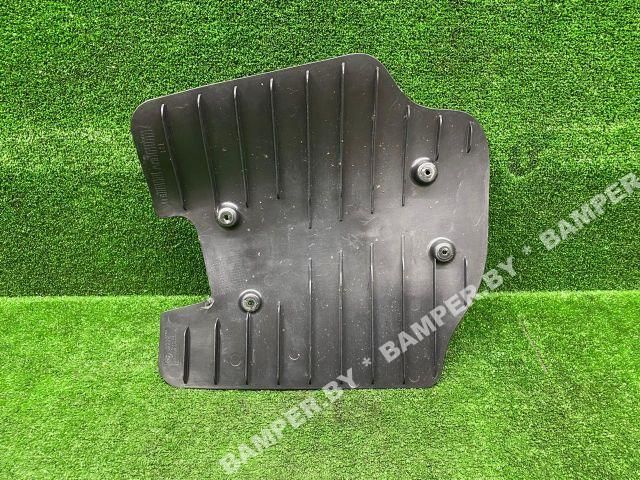 пластик BMW 5 серия G30/G31 2017, 33306861144 - фото №1