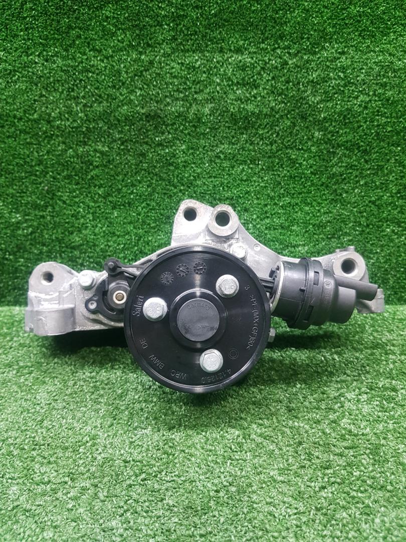 помпа BMW X3 G01 2018, 2.0 л., B48 B20 A, бензин, АКПП, внедорожник 5 дв., 7644809, 11517644809 - фото №1