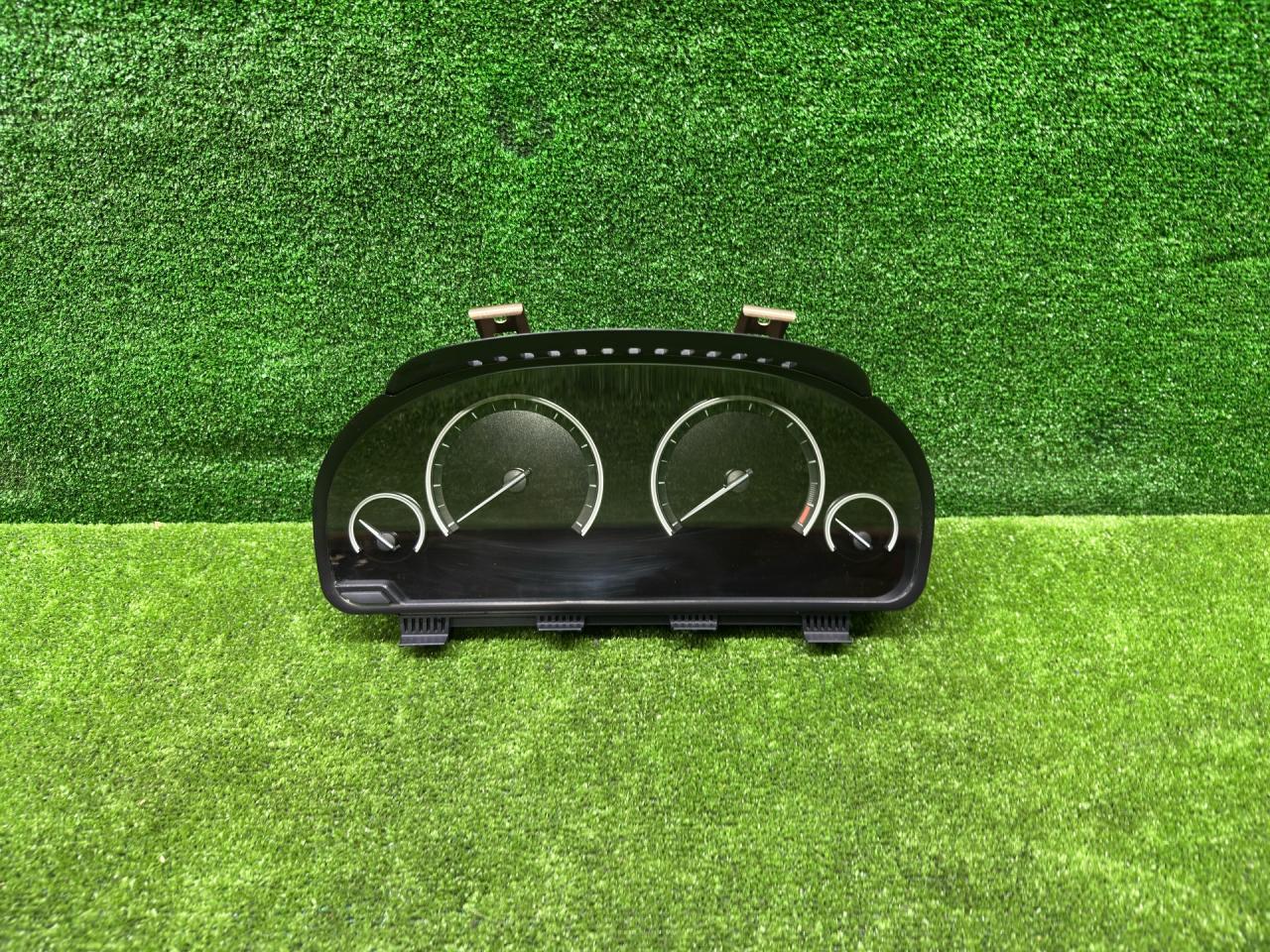 щиток приборов (приборная панель) BMW X5 F15 2016, 4.4 л., N63 B44 A, бензин, АКПП, 475, внедорожник 5 дв., полный привод, 6844049, 62106844049, 0263726453, 6844, B101, 6844049-01, 049-0, 173884-10, 06721444160600, 161105, INDEXD64, 0002152218 - фото №1