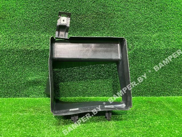 воздуховод (дефлектор) радиатора BMW 5 серия G30/G31 2019, 51748059678 - фото №1