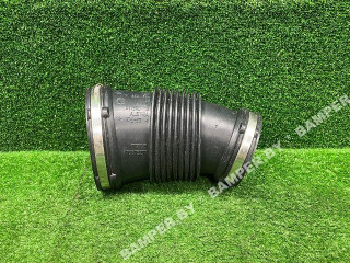 патрубок воздушного фильтра BMW M8 F91/92 2020, 13717852384, 7852384