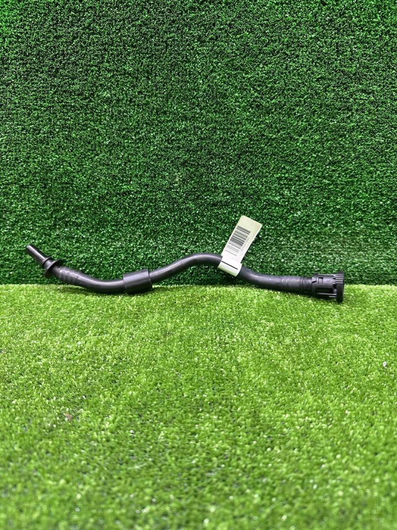 трубка вакуумная BMW X3 G01 2018, 2.0 л., B48 B20 A, бензин, АКПП, внедорожник 5 дв., 8605130, 1166865130, 860513018, W1166 - фото №1