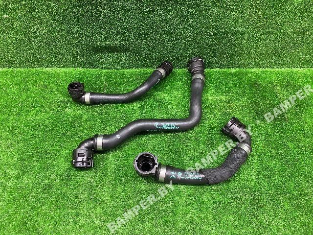 патрубок (трубопровод, шланг) BMW 5 серия G30/G31 2017, 5.0 л., бензин, 17127933661, 17128602676, 17128602677 - фото №1