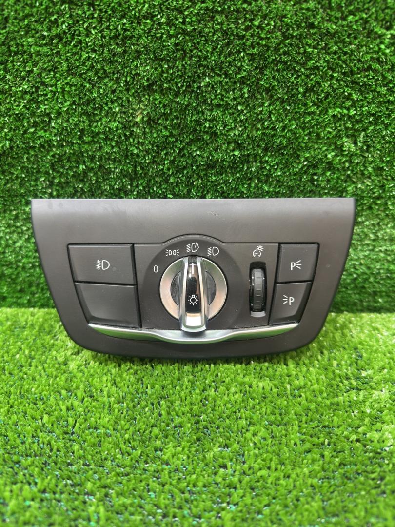 блок управления светом BMW X3 G01 2021, 2.0 л., B46 B20 B, бензин, АКПП, schwarz 2 (668), внедорожник 5 дв., 6995031, 61316995031 - фото №1