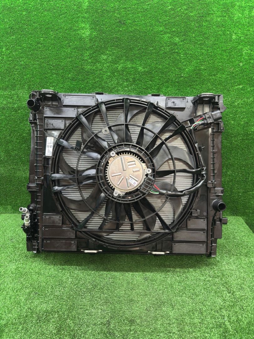 кассета радиаторов BMW 5 серия G60/G61 2025, 2.0 л., бензин, a90, седан, задний привод, правый руль, 5A195E9, KM4237121, 44750, 5A18806, PH568009, 07025, 0236233, PF798006-XX, 25012, 07-04-25, 5A187E7, 228281, R001230132, 5001846-09, 1742, 5A195E907 - фото №1