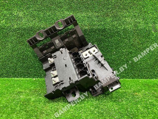 распределитель тока BMW X3 G01 2018, 6841701